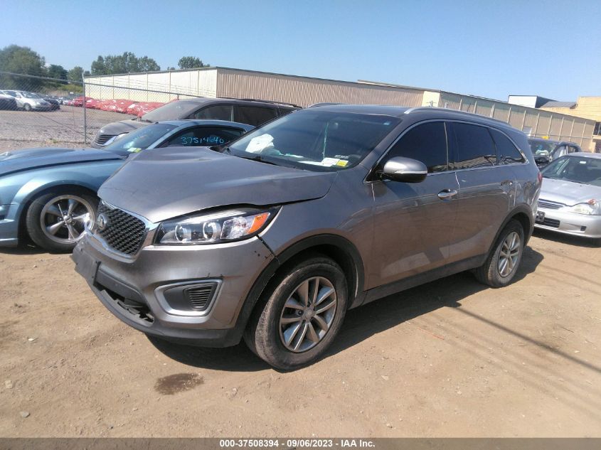 2016 KIA SORENTO LX - 5XYPG4A30GG184774