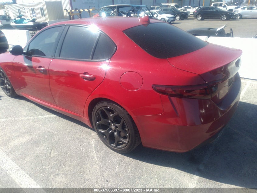 VIN ZARFAMAN5M7646209 2021 ALFA ROMEO GIULIA