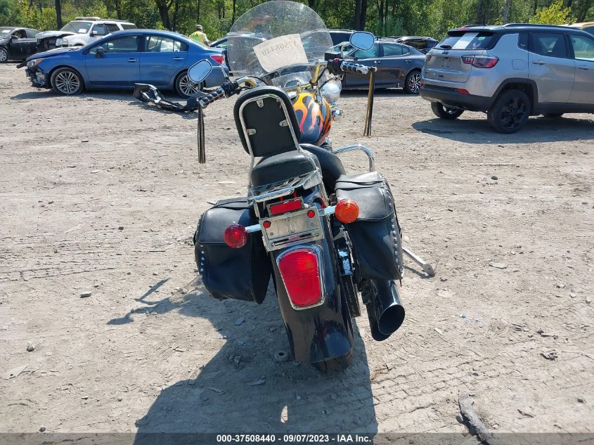 2002 VICTORY MOTORCYCLES V92 5VPCB16D323002156