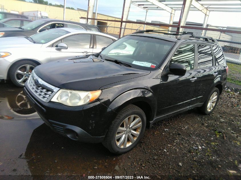 2013 SUBARU FORESTER 2.5X PREMIUM - JF2SHADC3DH413583