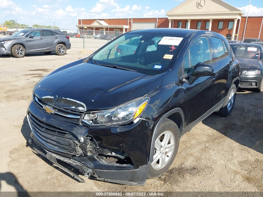 VIN KL7CJKSB2LB324951 2020 CHEVROLET TRAX LS