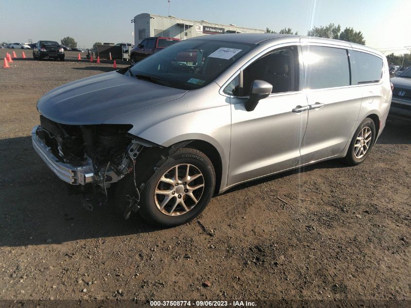 VIN 2C4RC1CG6LR279106 2020 CHRYSLER VOYAGER no.2