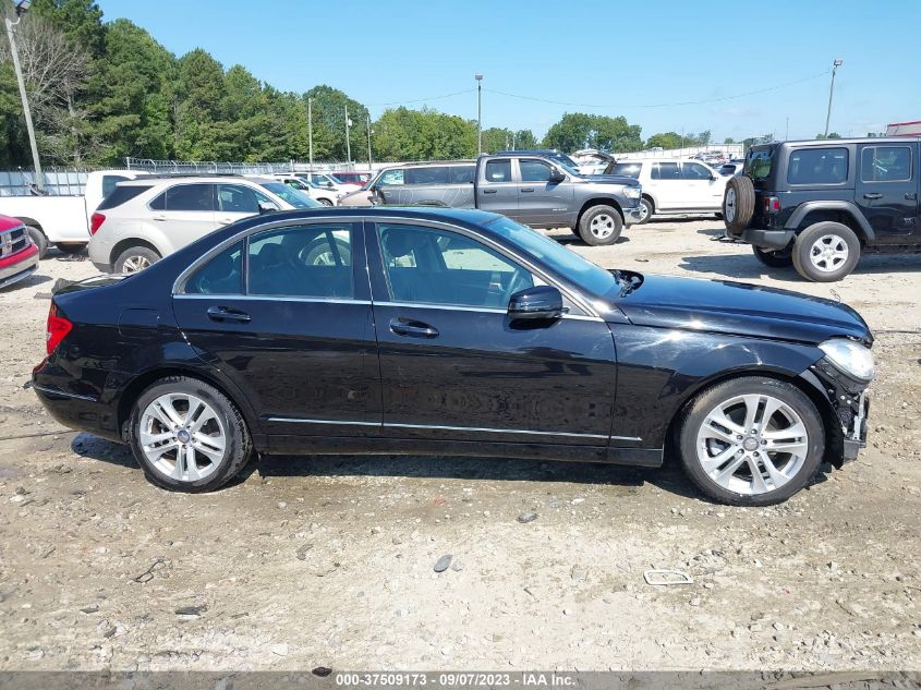 2013 MERCEDES-BENZ C-CLASS C 250 LUXURY - WDDGF4HB2DA793527