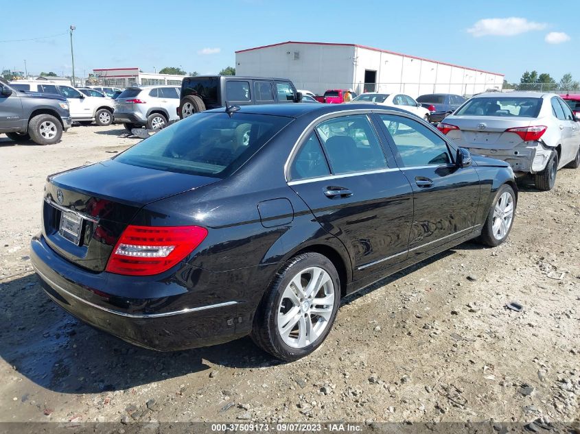 2013 MERCEDES-BENZ C-CLASS C 250 LUXURY - WDDGF4HB2DA793527