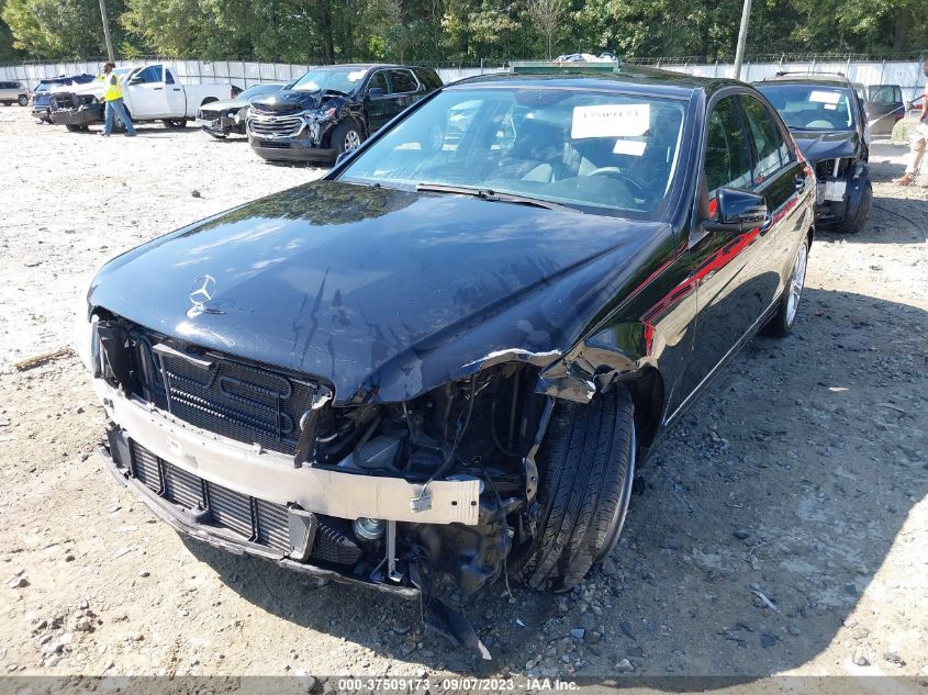 2013 MERCEDES-BENZ C-CLASS C 250 LUXURY - WDDGF4HB2DA793527