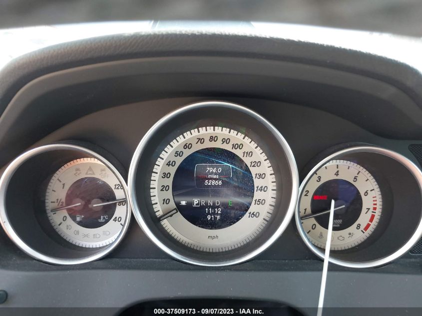 2013 MERCEDES-BENZ C-CLASS C 250 LUXURY - WDDGF4HB2DA793527