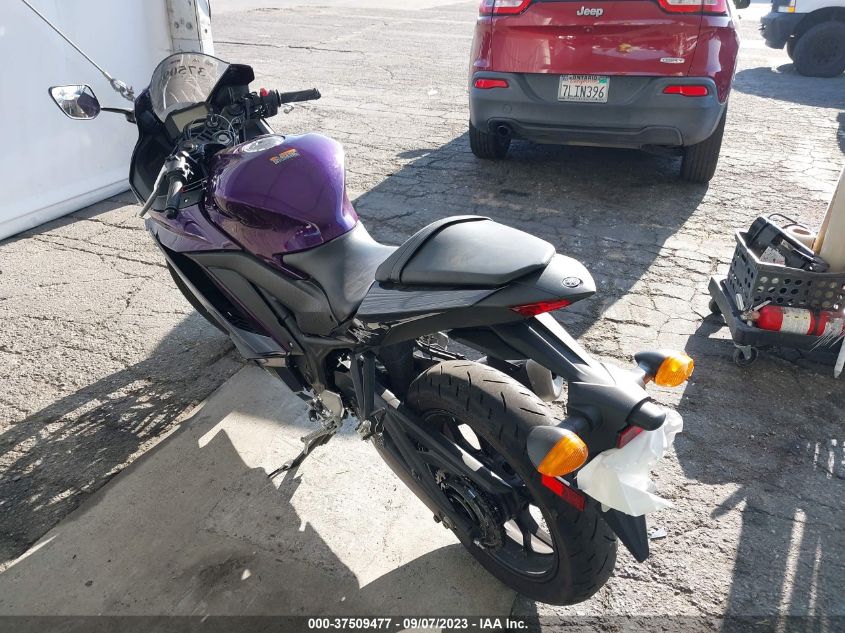 2023 YAMAHA YZFR3 A MH3RH18YXPK010437