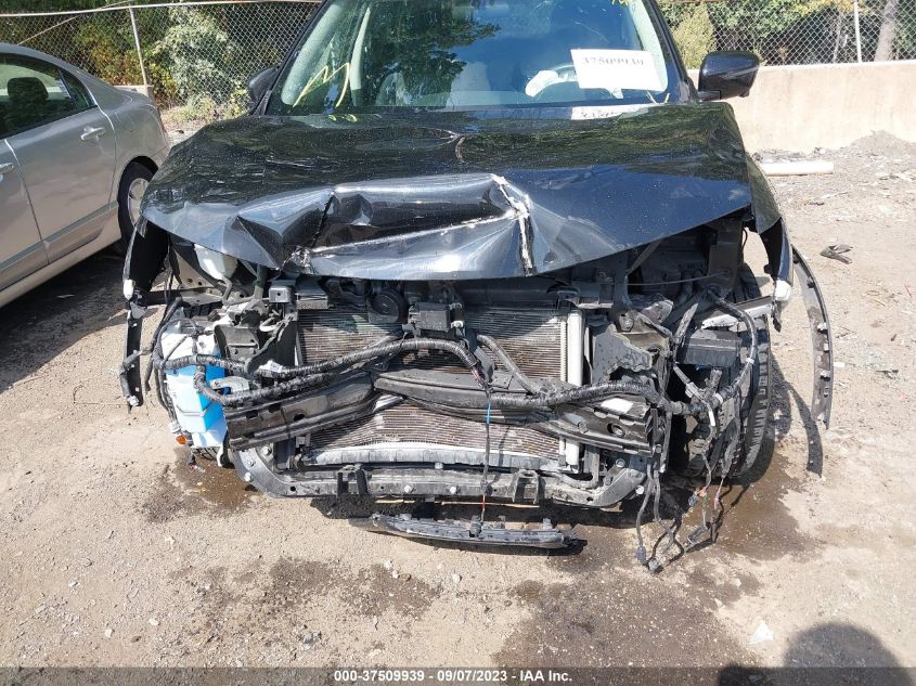 2018 NISSAN ROGUE SV - 5N1AT2MT9JC852578