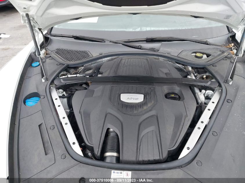 2018 PORSCHE PANAMERA - WP0AA2A7XJL113608