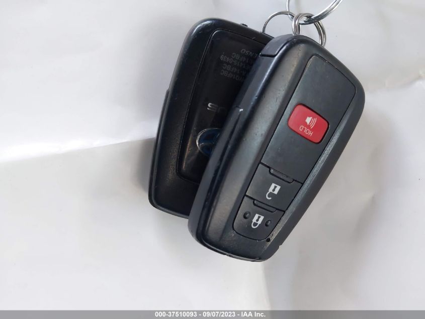 2016 TOYOTA PRIUS TWO - JTDKBRFU9G3018541