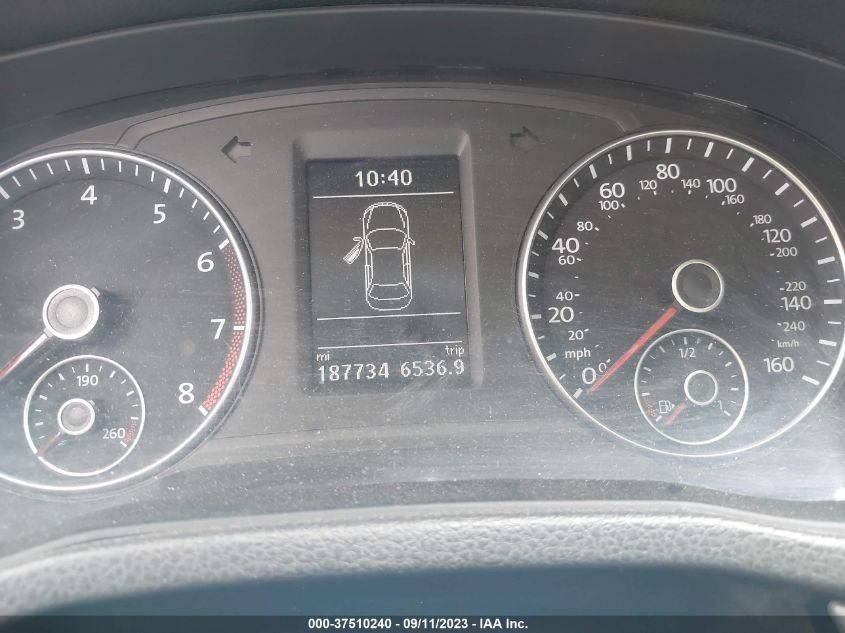 2014 VOLKSWAGEN PASSAT SE W/SUNROOF - 1VWBT7A38EC036720