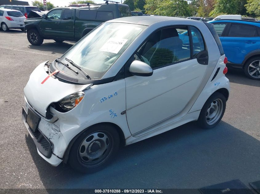 2015 SMART FORTWO PASSION/PURE WMEEJ3BA5FK805257