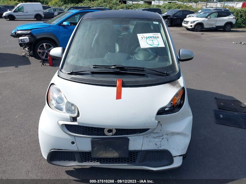 2015 SMART FORTWO PASSION/PURE WMEEJ3BA5FK805257