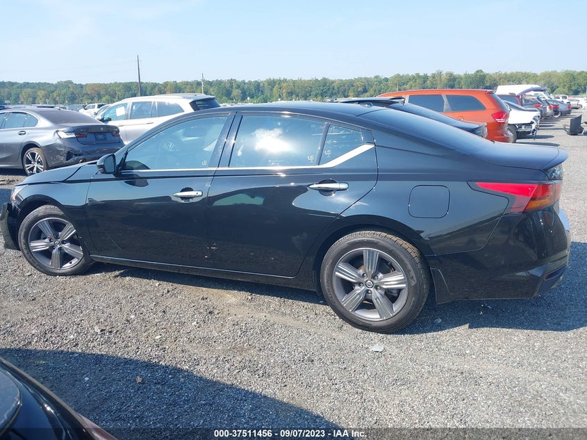 VIN 1N4BL4DV4KC137947 2019 NISSAN ALTIMA 2.5 SV