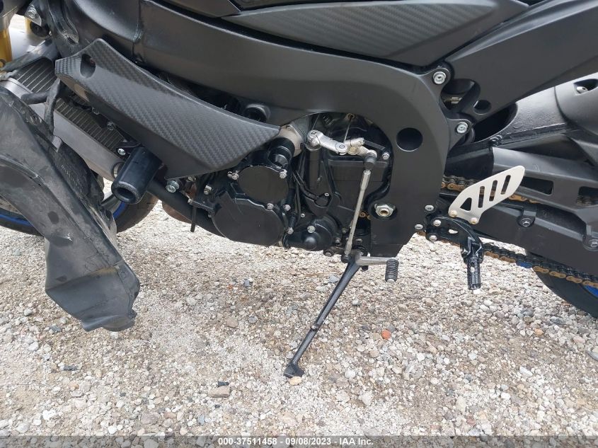 2013 SUZUKI GSX-R750 - JS1GR7MA0D2100538