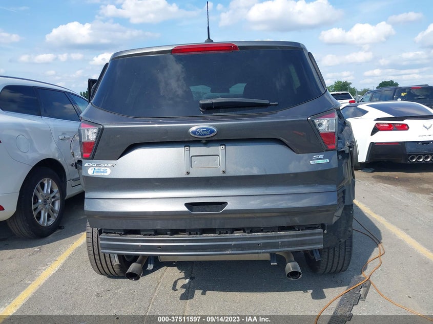 VIN 1FMCU0GD6HUA67647 2017 FORD ESCAPE SE