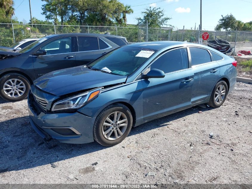 2016 HYUNDAI SONATA SE - 5NPE24AF2GH330746