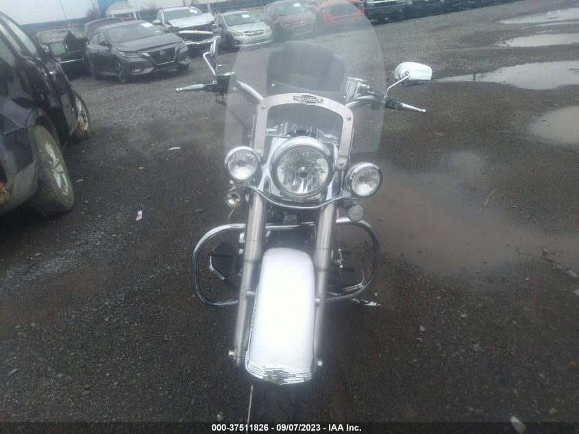 2007 HARLEY-DAVIDSON FLSTN 1HD1JD5197Y022504
