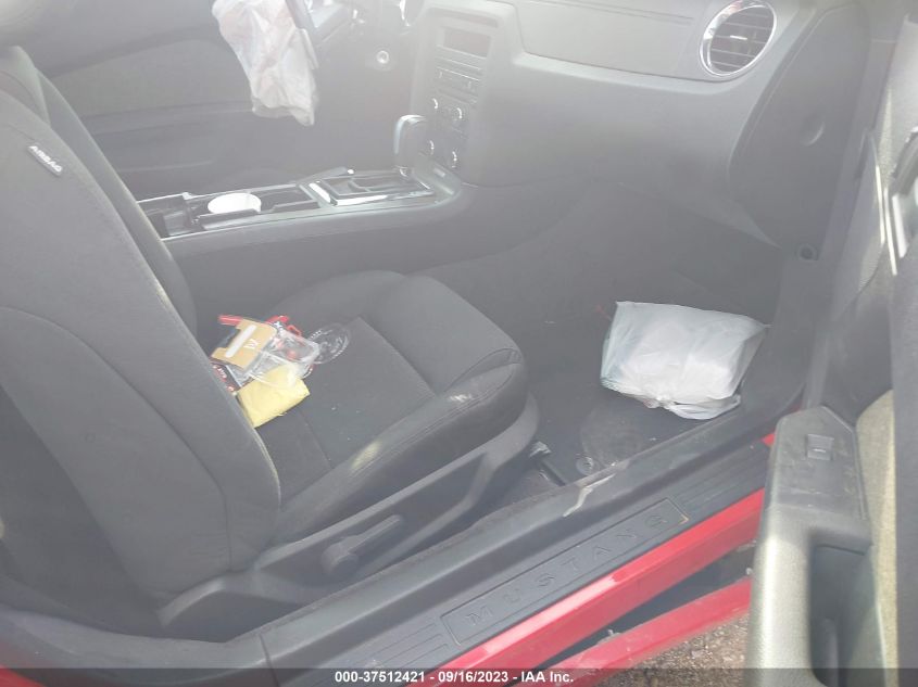 2013 FORD MUSTANG V6 - 1ZVBP8AM4D5249444