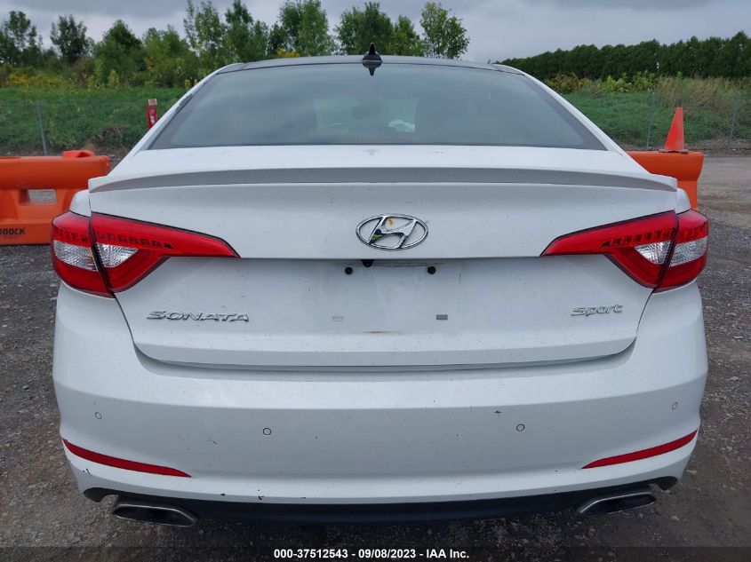 2015 HYUNDAI SONATA 2.4L SPORT TECH - 5NPE34AF2FH118196