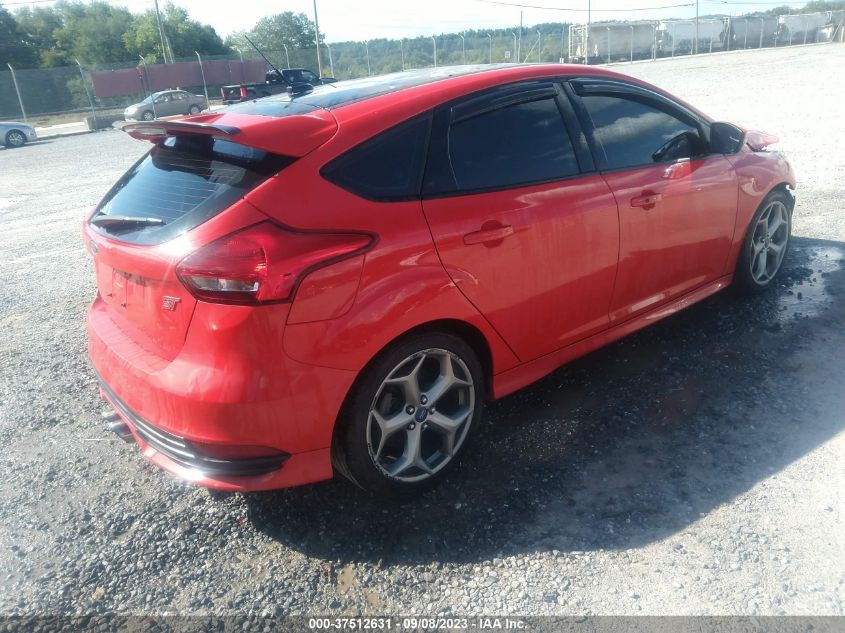 1FADP3L93HL334550 2017 FORD FOCUS, photo no. 4