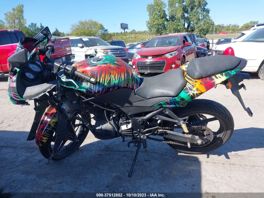 2012 KAWASAKI EX250 J JKAEXMJ18CDAC3421
