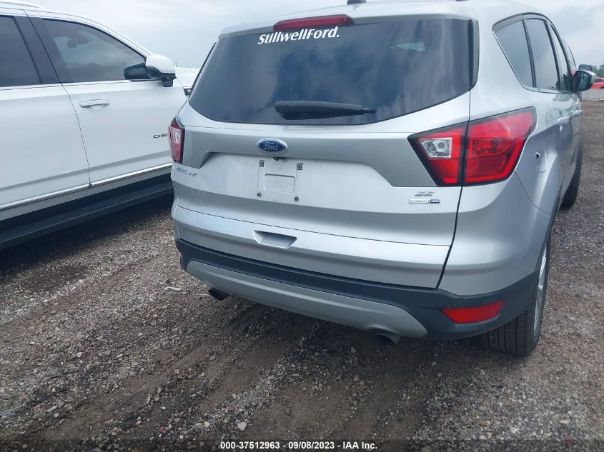 2019 FORD ESCAPE SE - 1FMCU9GDXKUC56636