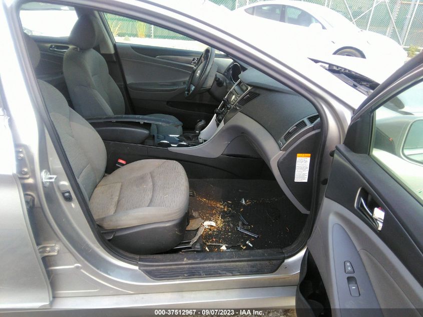 2013 HYUNDAI SONATA HYBRID - KMHEC4A42DA064543