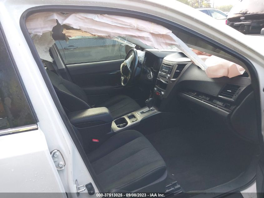 2013 SUBARU LEGACY 2.5I SPORT - 4S3BMBG69D3032517