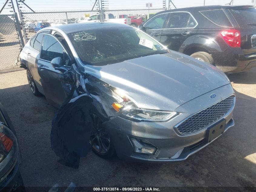 3FA6P0RU8LR100546 Ford Fusion Hybrid TITANIUM