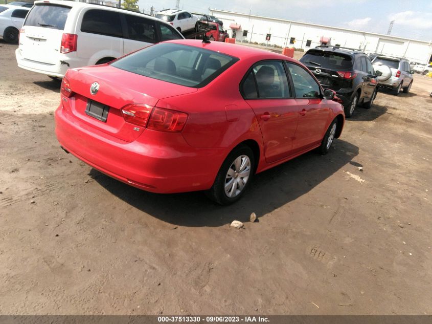 2014 VOLKSWAGEN JETTA SEDAN SE - 3VWD17AJXEM240138