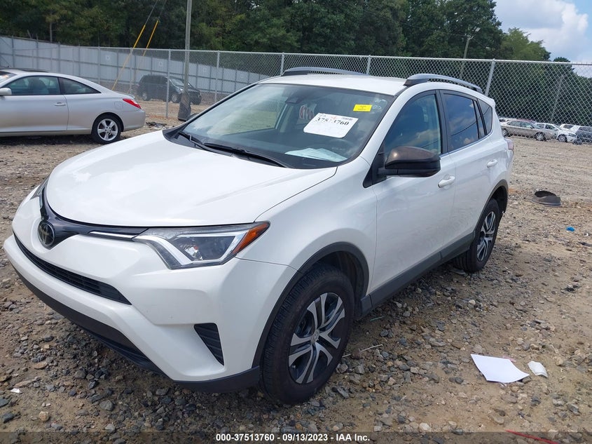 VIN JTMZFREV8JJ193458 2018 TOYOTA RAV4 LE