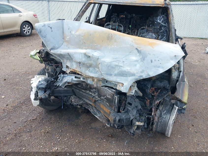 2015 KIA SOUL BASE - KNDJN2A24F7766797