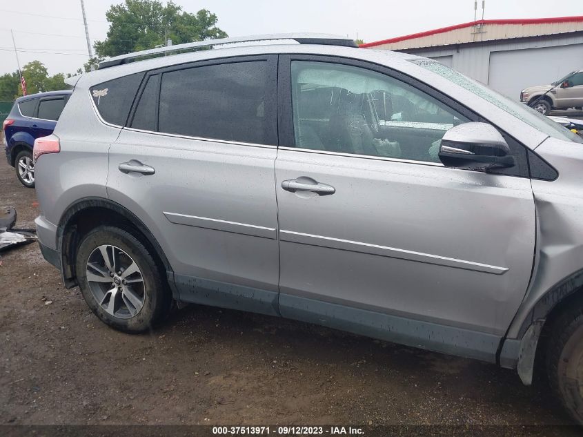 2017 TOYOTA RAV4 XLE - 2T3RFREV7HW546199