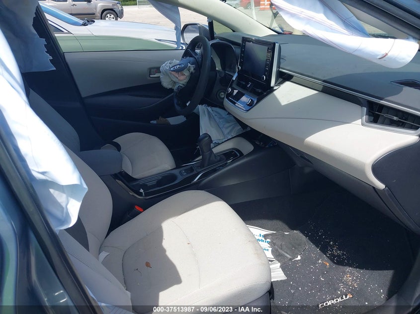 VIN JTDEPRAE2LJ057444 2020 TOYOTA COROLLA LE