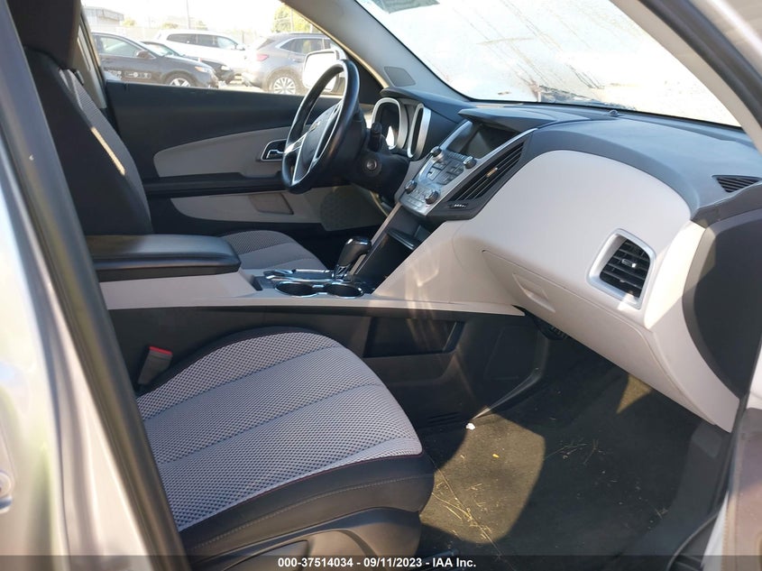 VIN 2GNALCEK2H1601568 2017 CHEVROLET EQUINOX LT