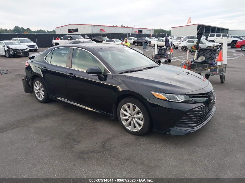 2018 TOYOTA CAMRY LE/SE/XLE/L - 4T1B11HK4JU667709