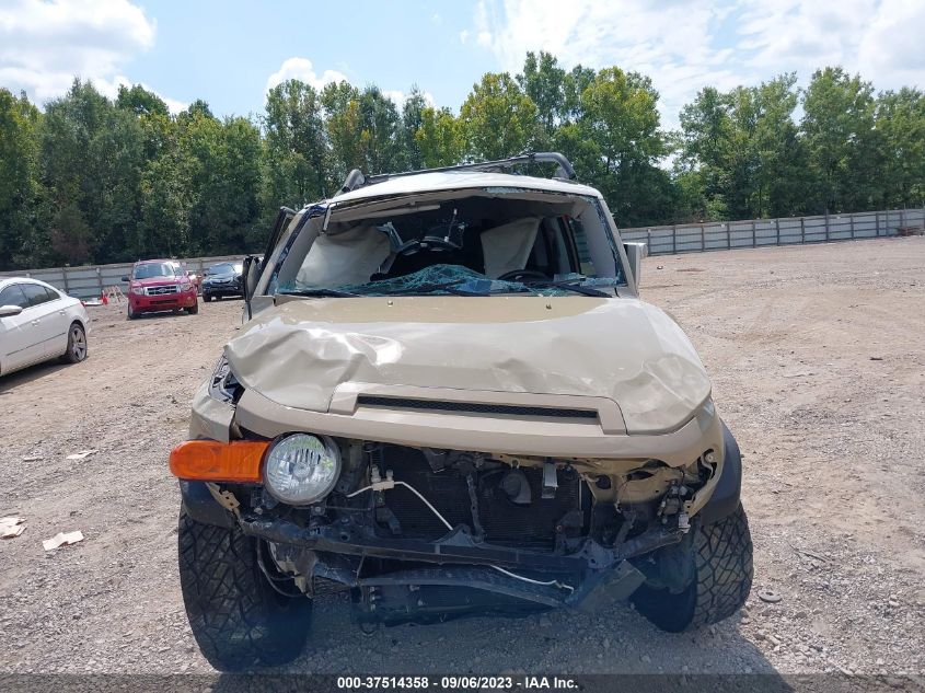 2014 TOYOTA FJ CRUISER JTEBU4BFXEK189446