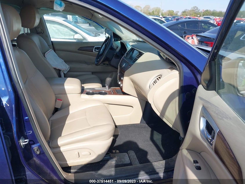 VIN 5N1DR2MN2JC618814 2018 NISSAN PATHFINDER PLATINUM