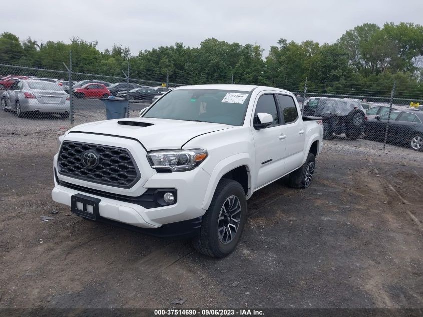 3TMCZ5AN6MM378868 Toyota Tacoma 4wd SR/SR5/TRD SPORT 2