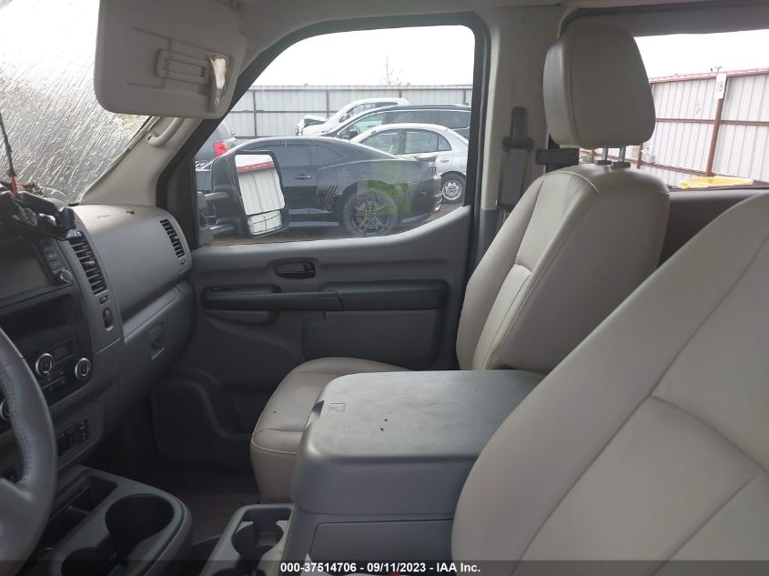 2020 NISSAN NV PASSENGER NV3500 HD SL 5BZAF0AAXLN850123