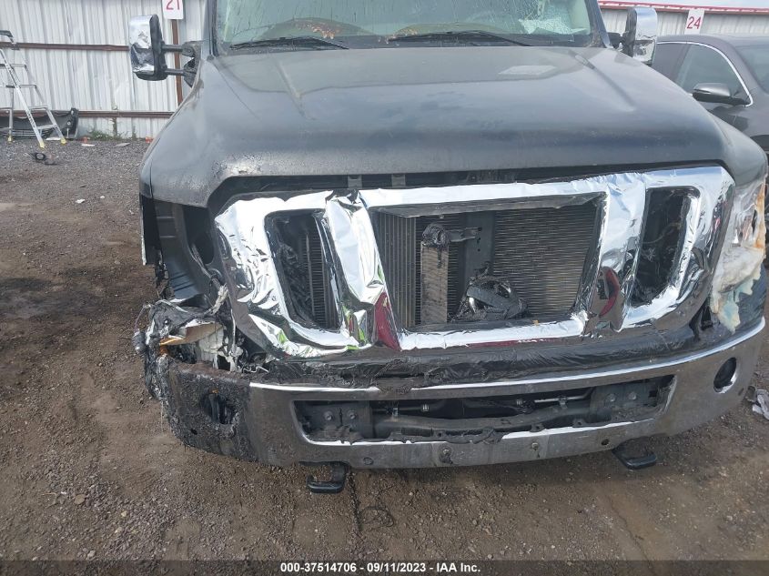 2020 NISSAN NV PASSENGER NV3500 HD SL 5BZAF0AAXLN850123