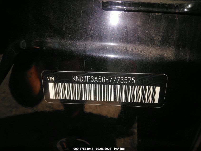 2015 KIA SOUL + - KNDJP3A56F7775575