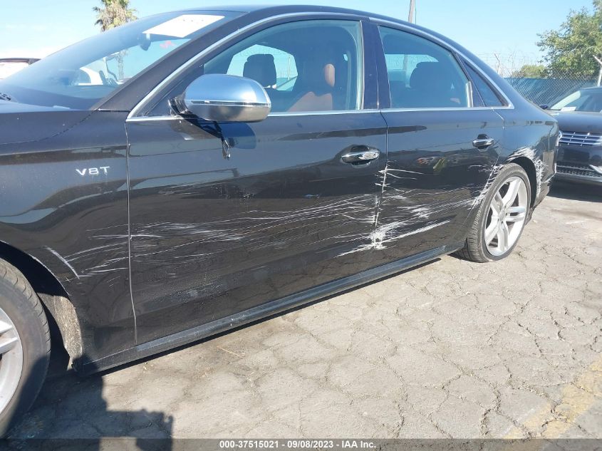 2015 AUDI S8 - WAUK2AFD9FN027290