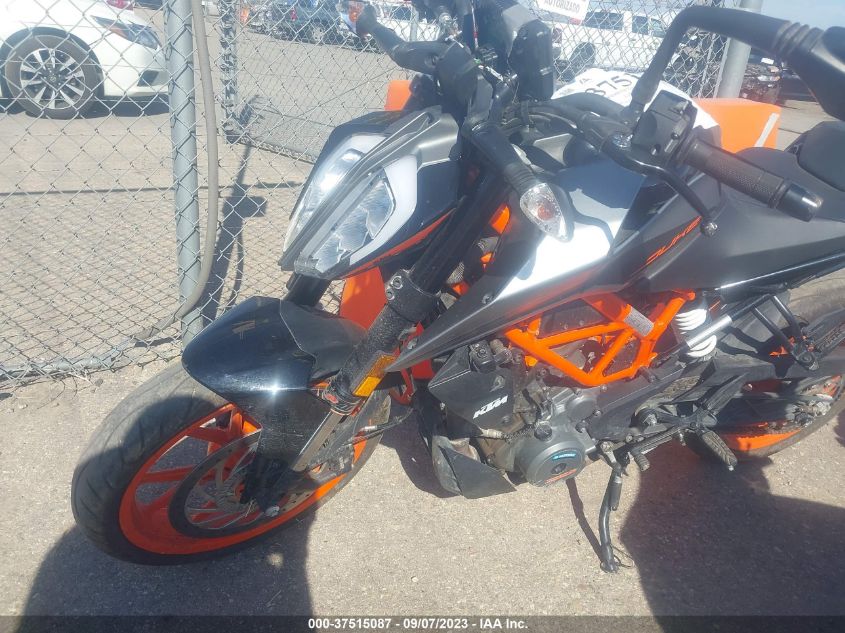 2021 KTM 390 DUKE MD2JPJ409MC243868