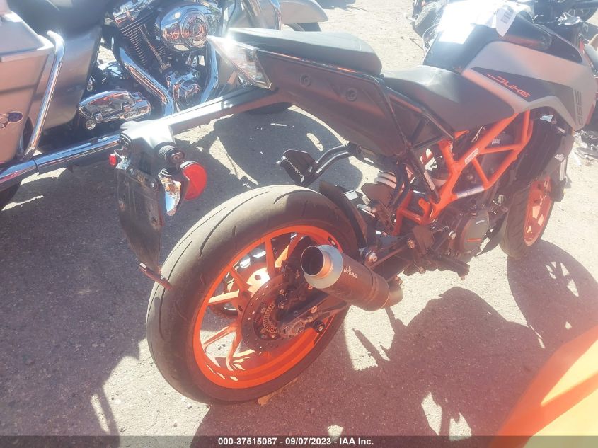 2021 KTM 390 DUKE MD2JPJ409MC243868