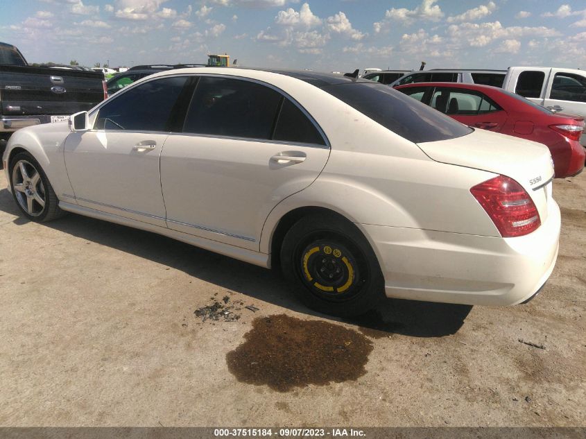 2013 MERCEDES-BENZ S-CLASS S 550 - WDDNG7DB2DA515593