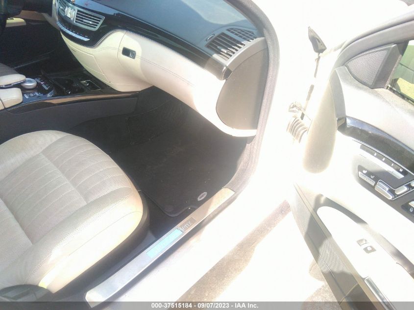 2013 MERCEDES-BENZ S-CLASS S 550 - WDDNG7DB2DA515593
