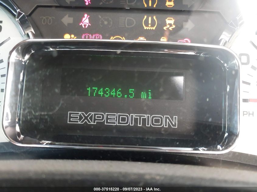2013 FORD EXPEDITION XLT/KING RANCH - 1FMJU1J50DEF02570