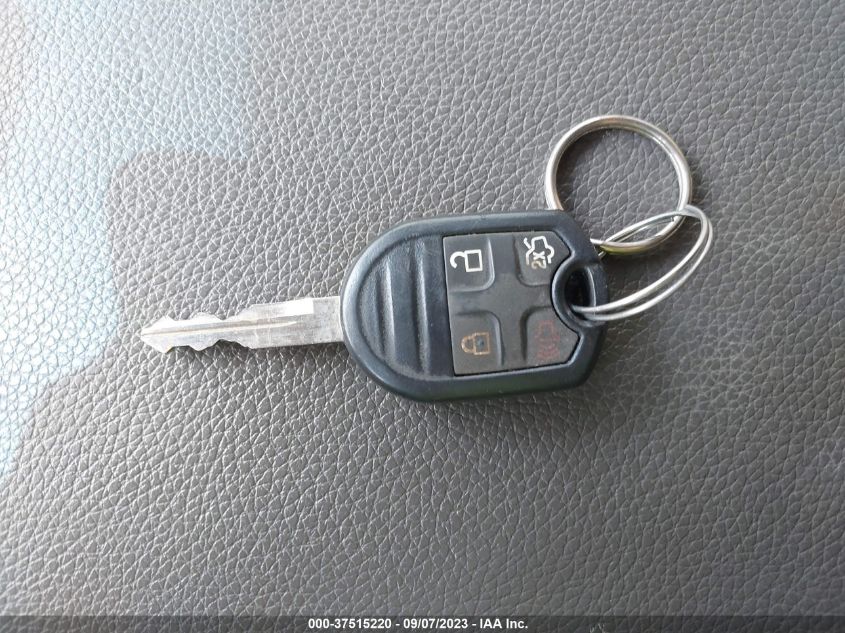 2013 FORD EXPEDITION XLT/KING RANCH - 1FMJU1J50DEF02570